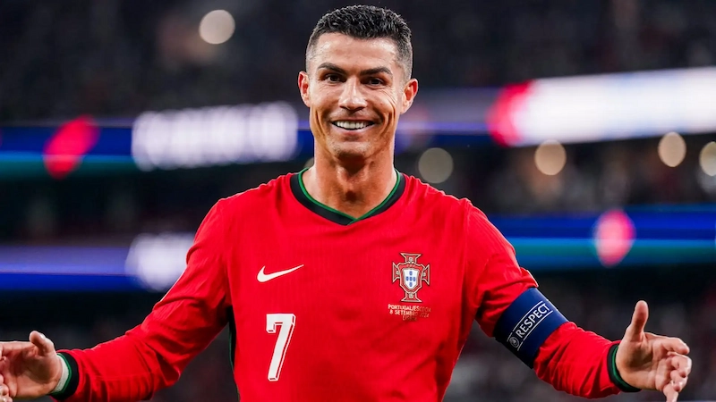 Cristiano Ronaldo (Portugal)